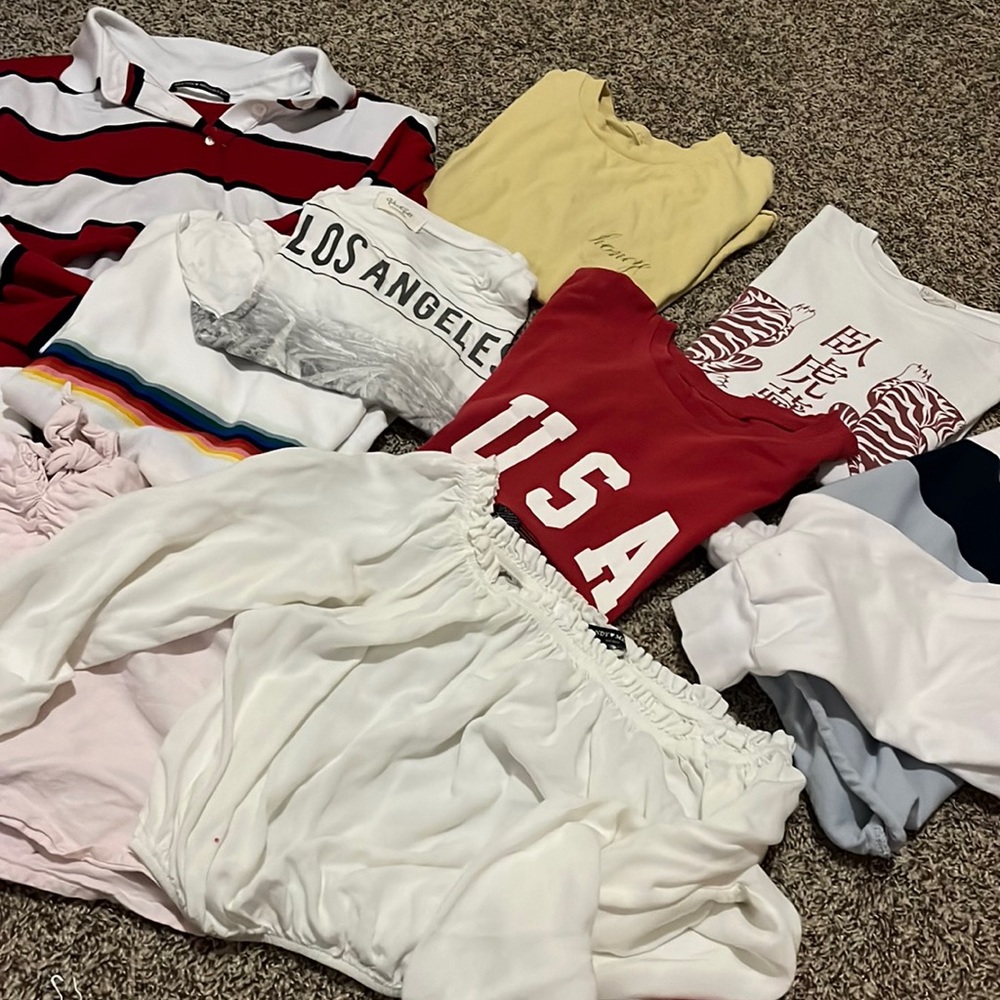 Brandy Melville Top Bundle